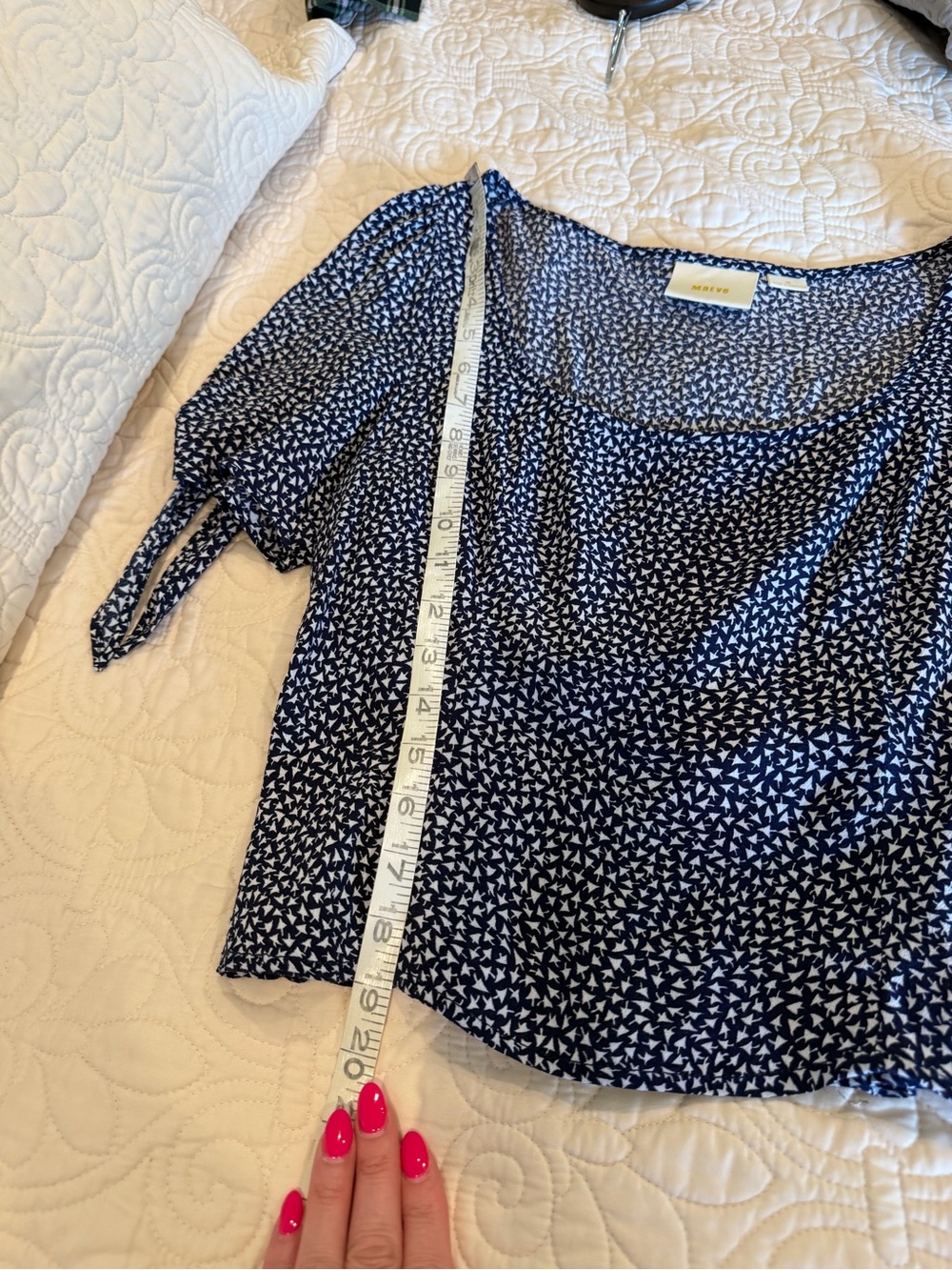 Anthropologie Maeve Navy and White Tie-Sleeve Scoop Neck Blouse M - Picture 7 of 8